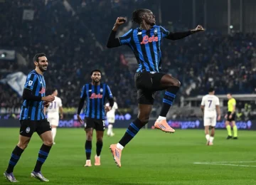 Kossounou e Lookman: L'Atalanta Ritorna alla Vittoria, Viola di Nuovo Sconfitti - Agenzia di Stampa Italpress