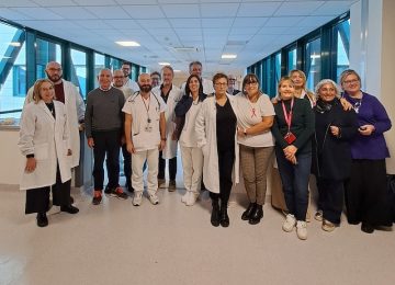 Messaggi e voci contro la violenza all'ospedale di Empoli: "L'amore è qualcosa di diverso"