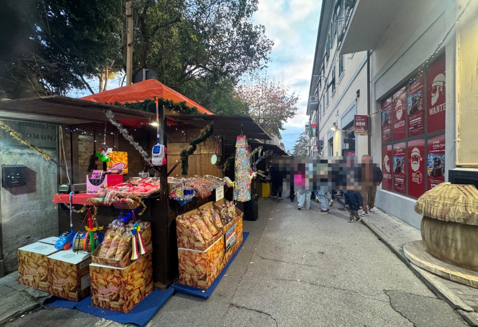 Pontedera: tornano la Baita di Babbo Natale e il mercatino