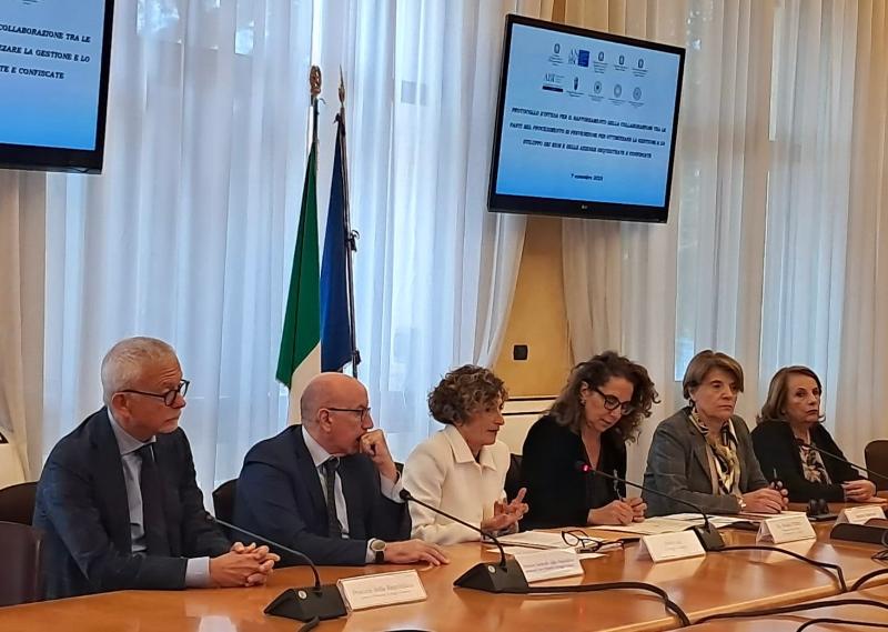 Reggio Calabria: sottoscritto un protocollo per la gestione e valorizzazione dei beni sequestrati e confiscati