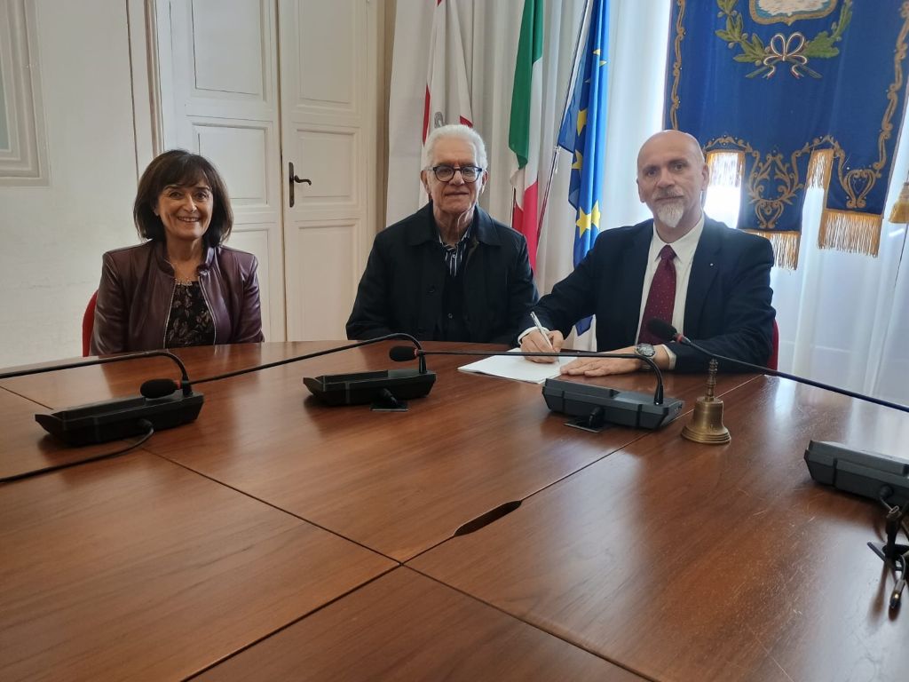 Rinnovata la convenzione tra il Comune di Pontedera e i Notai di Pisa per offrire consulenza gratuita ai cittadini