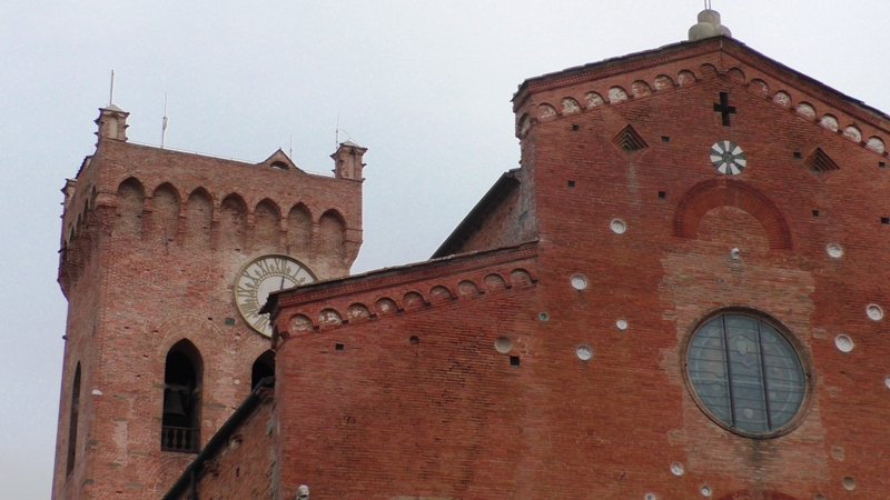 Rivedere le fermate del bus navetta per la Mostra del Tartufo: commercianti penalizzati a San Miniato Basso isolati