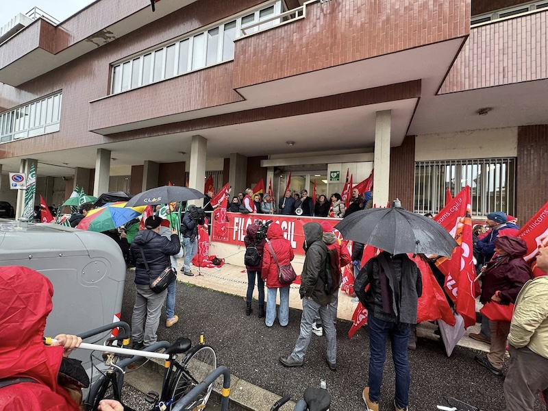 Pam Panorama si difende: "I controlli sono necessari e legittimi contro i furti"