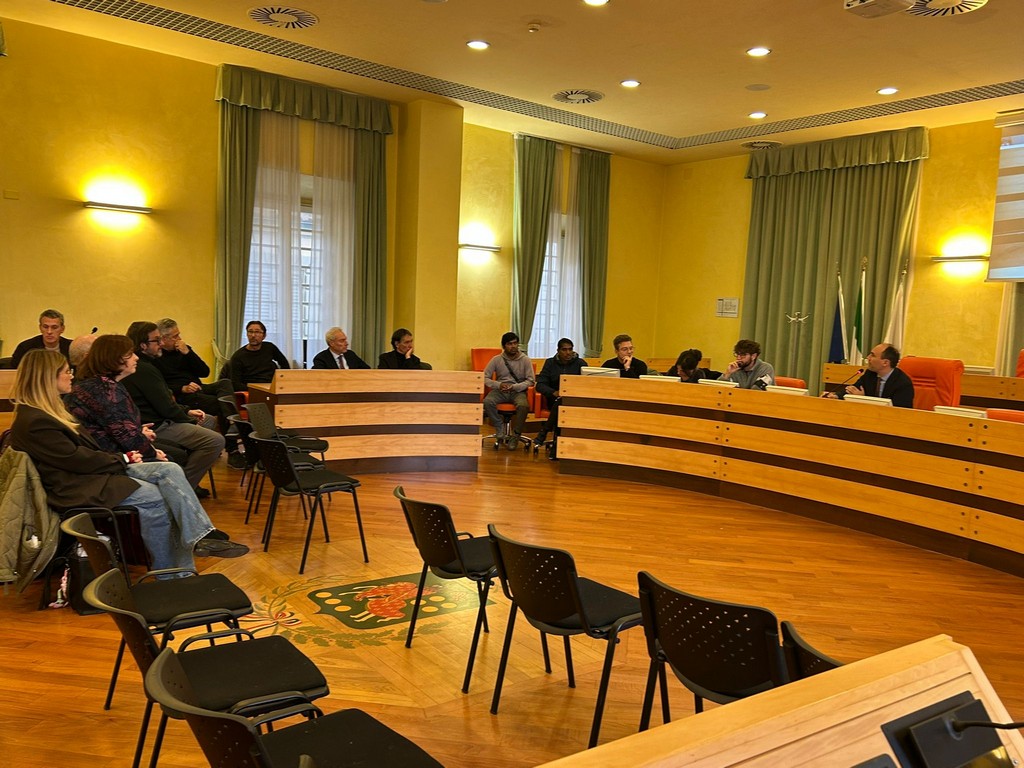 Vertenza L’Alba: Possibile soluzione per i lavoratori senza stipendio da agosto