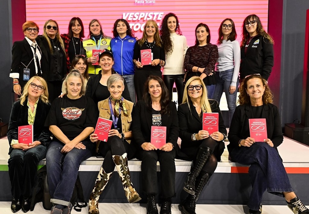 Vespiste e Motocicliste: Presentato a EICMA il Libro sulle Donne che Accelerano
