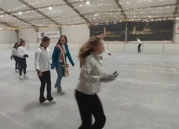 Ritorna a Firenze il palaghiaccio "Giglio Bianco"