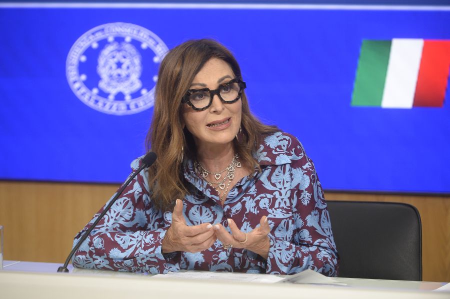 Santanchè: "Durante il Natale in Italia prevediamo 20 milioni di turisti, un risultato eccezionale"