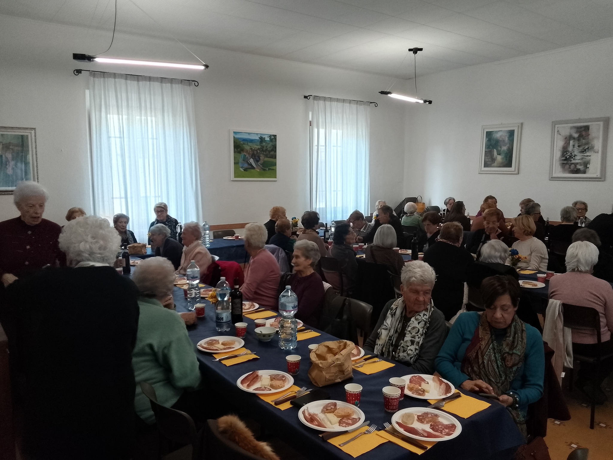 A tavola per chi è solo: il progetto di solidarietà a Gambassi