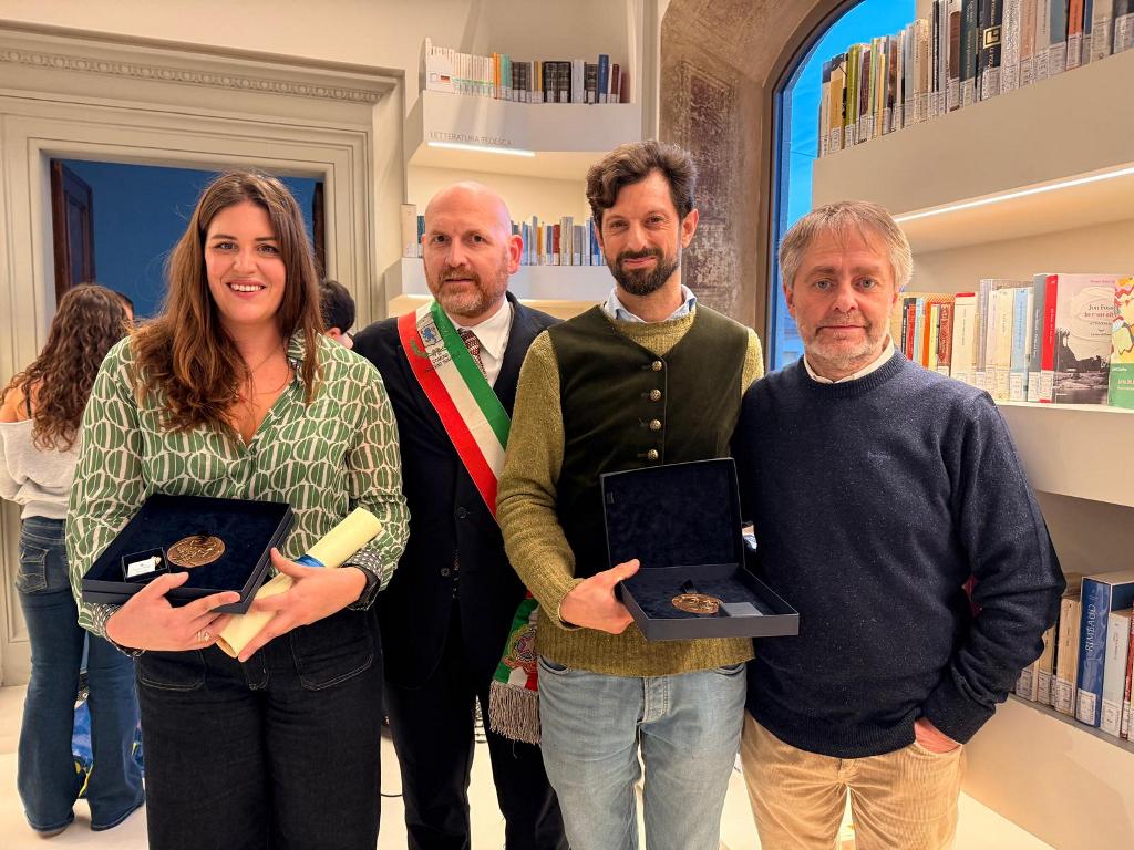 Barberino Tavarnelle, Premio Marzocco 2025 assegnato a Margherita Cioppi e Niccolò Celesti.