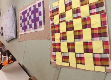 Chiusa in casa da anni, riscopre relazioni e autonomia grazie all'uncinetto