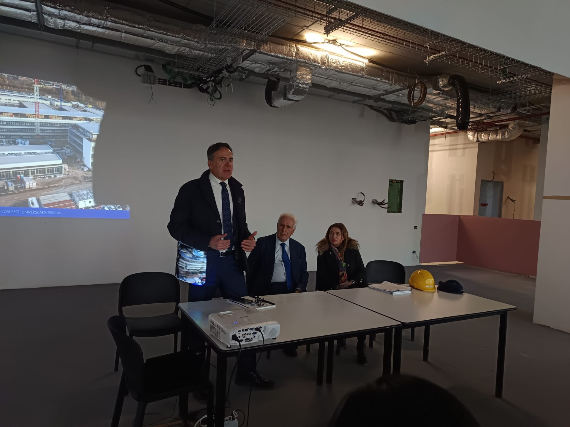 Giani e Monni in visita all'Aoup: "Cisanello, una vera cittadella della salute"