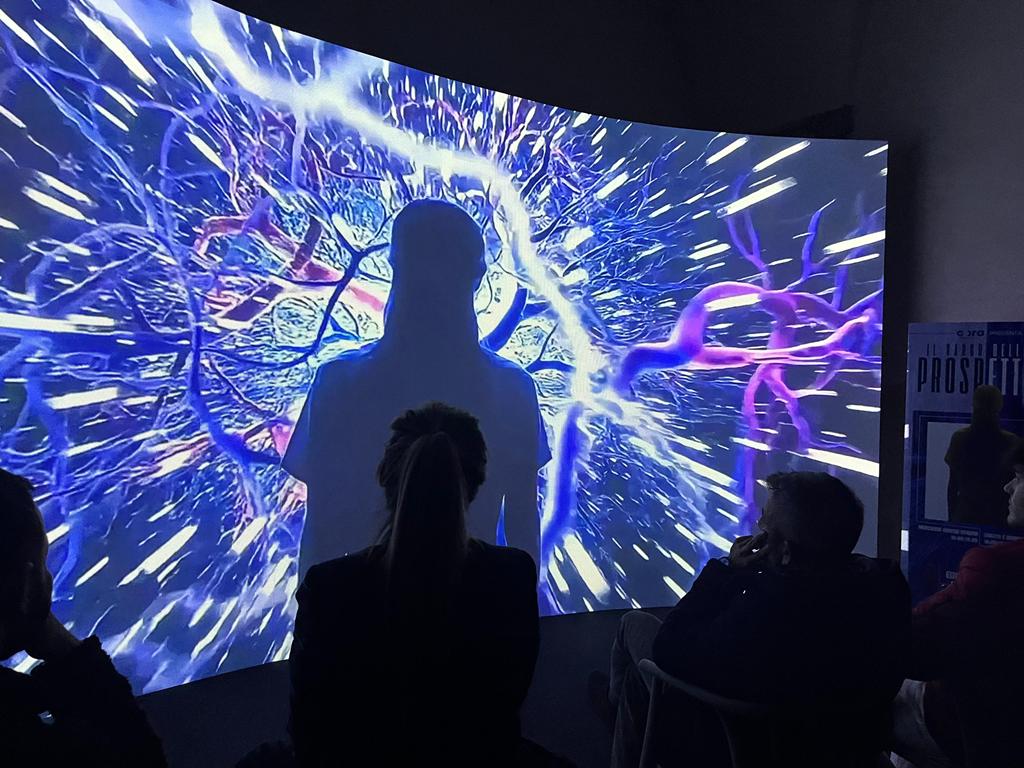 "Il Varco delle Prospettive": la cooperativa Cora racconta il cambiamento attraverso un’installazione