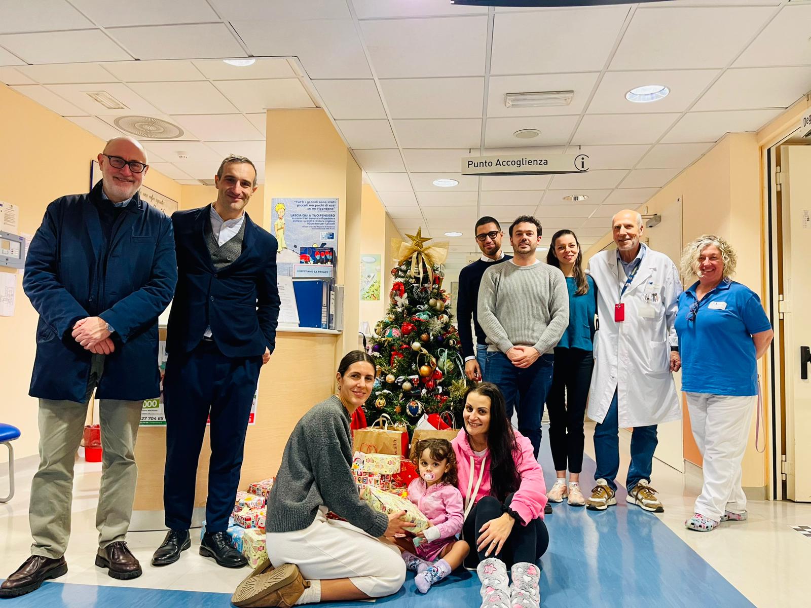 Il dono di Natale del Centro Althara e della Fondazione Ami ai bambini di Santo Stefano