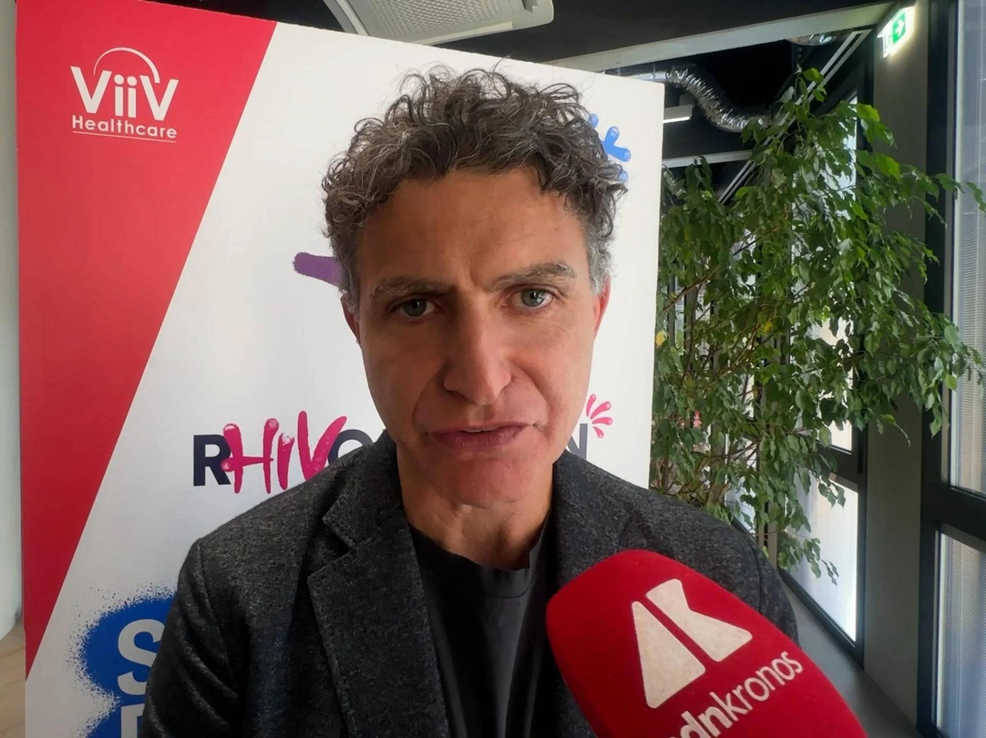 In Italia, in media, 2 milioni di euro all’anno per iniziative contro l'HIV