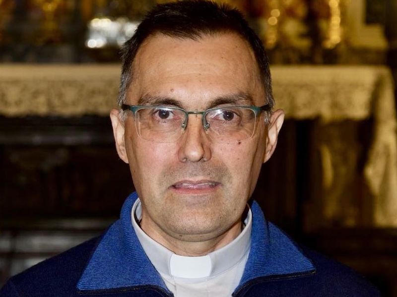 L'omelia natalizia dell'arcivescovo Gambelli: "Ognuno di noi può contribuire alla costruzione della pace"