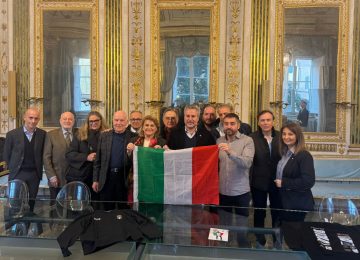 Lucca celebra l'impresa dell'alpinista Riccardo Bergamini a Palazzo Orsetti