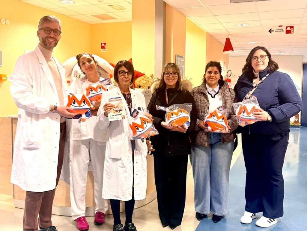 Mediatori Group dona libri e giocattoli ai bambini ricoverati negli ospedali di Barga e Lucca