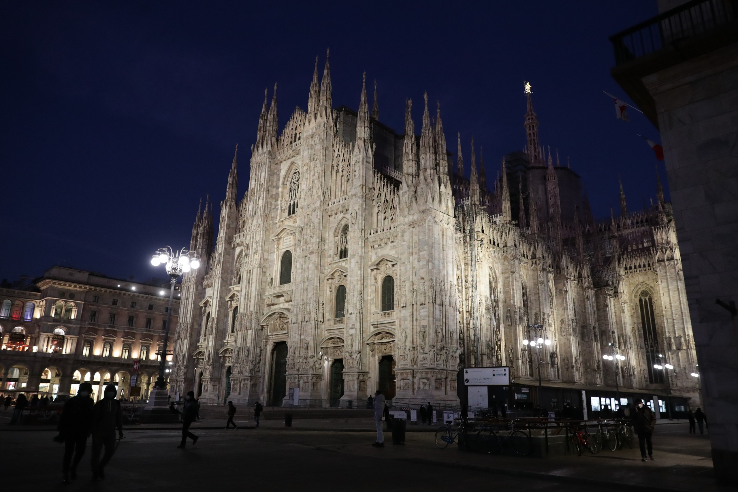 Milano, definite in prefettura le misure di sicurezza per la notte di Capodanno.