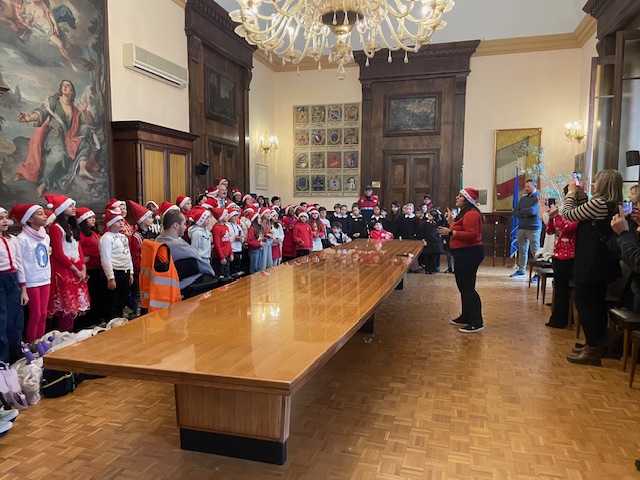 Natale in Prefettura a Ravenna: un momento di condivisione per l'inclusione