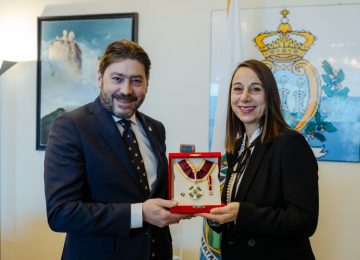 Onorificenza di Commendatore dell’Ordine Equestre di Sant’Agata conferita ad Alessandra Priante