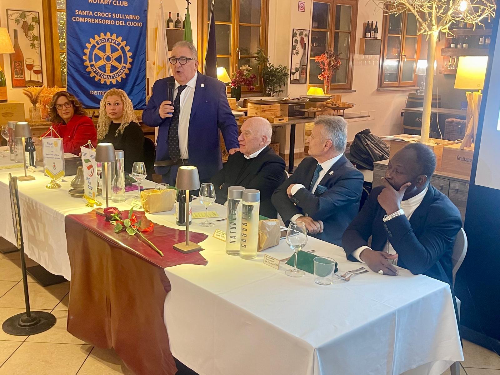 Rotary Santa Croce, conviviale con due ospiti d'onore