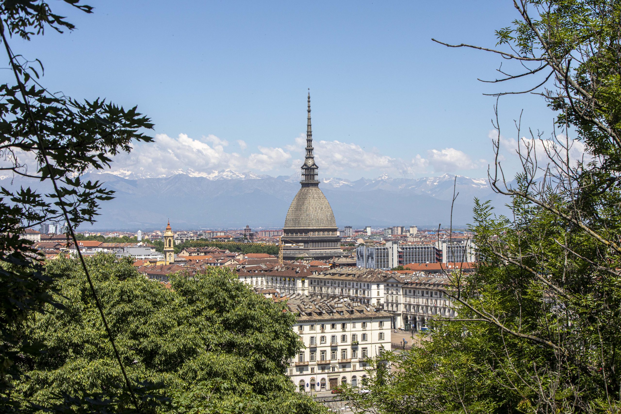 Torino: Firmato in Prefettura un Protocollo per Garantire la Legalità nelle Opere di Edilizia Sanitaria