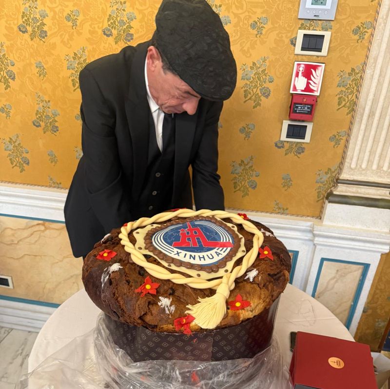 Un Panettone Unico del Maestro Fiasconaro al Forum Italia-Cina di Agenzia Italpress