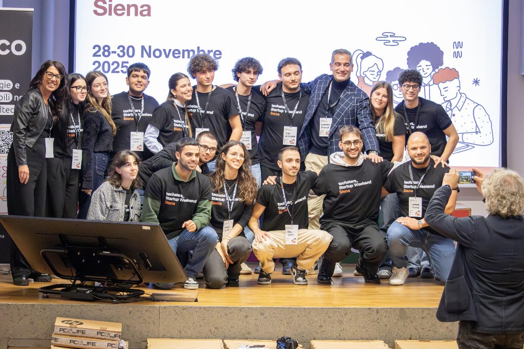 Università di Siena: Incubatrice di Talenti, NonnApp Vince il Premio del Techstars Startup Weekend