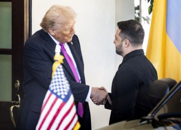 Vertice sull'Ucraina: Trump dichiara "Siamo molto vicini alla pace", mentre Zelensky parla di "colloqui positivi" – Agenzia Italpress