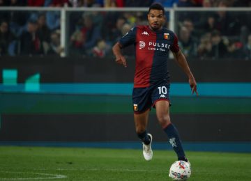 Al Ferraris: Il Genoa Recupera Due Reti e Trionfa 3-2 sul Bologna - Agenzia di Stampa Italpress