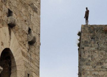 Antony Gormley a San Gimignano: tre cortometraggi in sua celebrazione