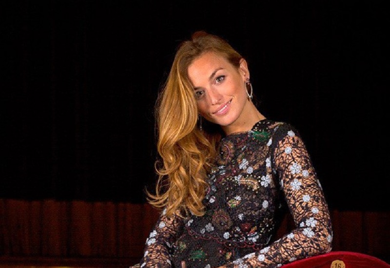 Beatrice Venezi contro tutti: "La Fenice nelle mani dei sindacati. Sono così raccomandata che lavoro solo all'estero".