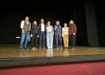 Gran successo per lo spettacolo a favore dei volontari che trasportano il midollo osseo