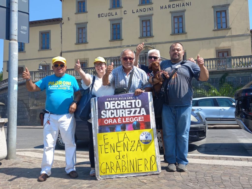 La Lega al mercato di Fucecchio: attenzione alla sicurezza e alla Tenenza dei Carabinieri