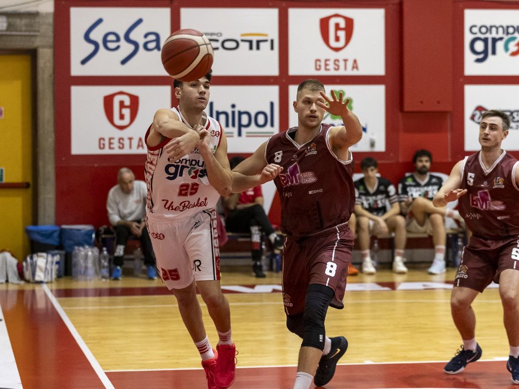 Lunetta fatale per l'Use Computer Gross: debutto amaro per coach Comuzzo