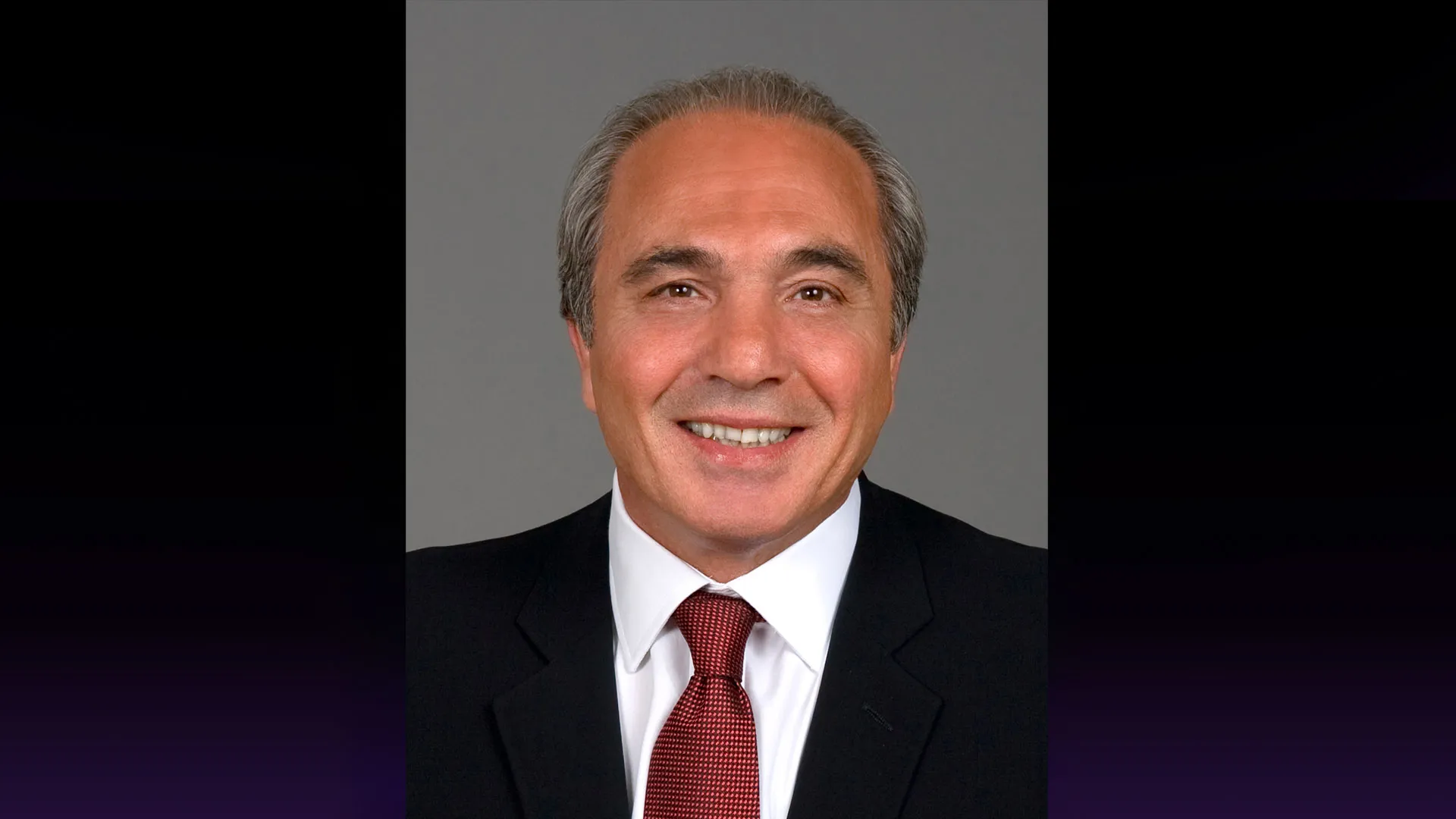 Lutto nel calcio per Rocco Commisso: le reazioni di "Generosità e Tenacia"