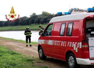 Ragazzo scomparso a Empoli: ricerche in corso lungo l'Arno anche con l'elicottero da ieri.