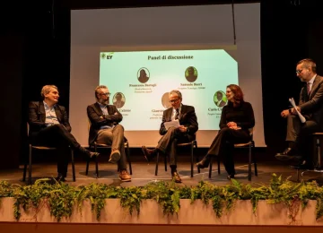 "Studiare Sofocle a Roma: La Prima Sperimentazione EY-Istituto Santa Maria" - Agenzia di Stampa Italpress