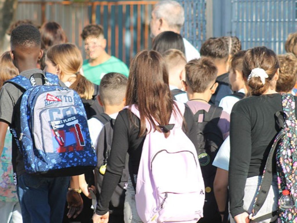 [Toscana] Fusione delle scuole, intensificano le proteste. Giani: "Direzione errata"
