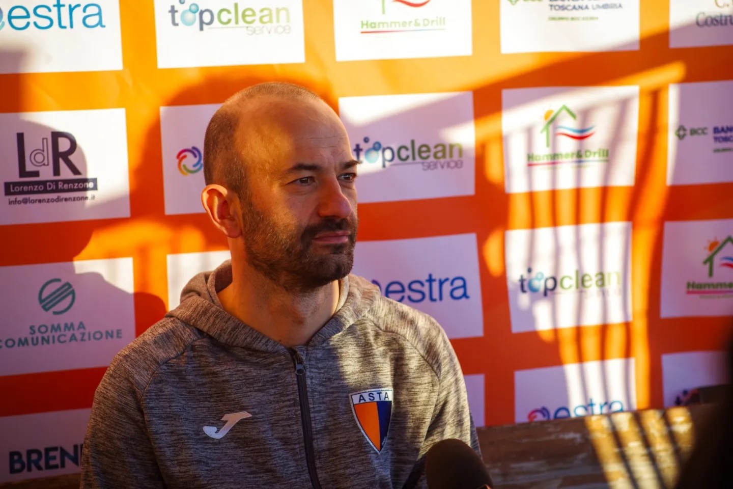 L'Asta si distacca da Stefano Bartoli.