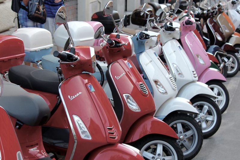 Torna a Fucecchio il Raduno Vespa al Femminile