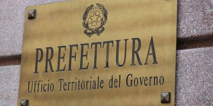 rewrite this title Controlli nei locali per sicurezza a Firenzein Italian
