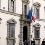 rewrite this title Nono assessore in Regione, Più Certaldo: "Più attenti alle poltrone che ai cittadini"in Italian