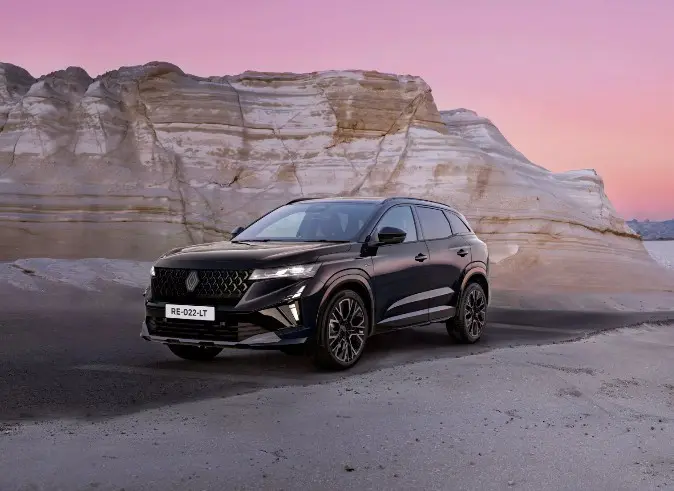 Renault Austral E-Tech Series: un'esclusiva gamma per l'Italia