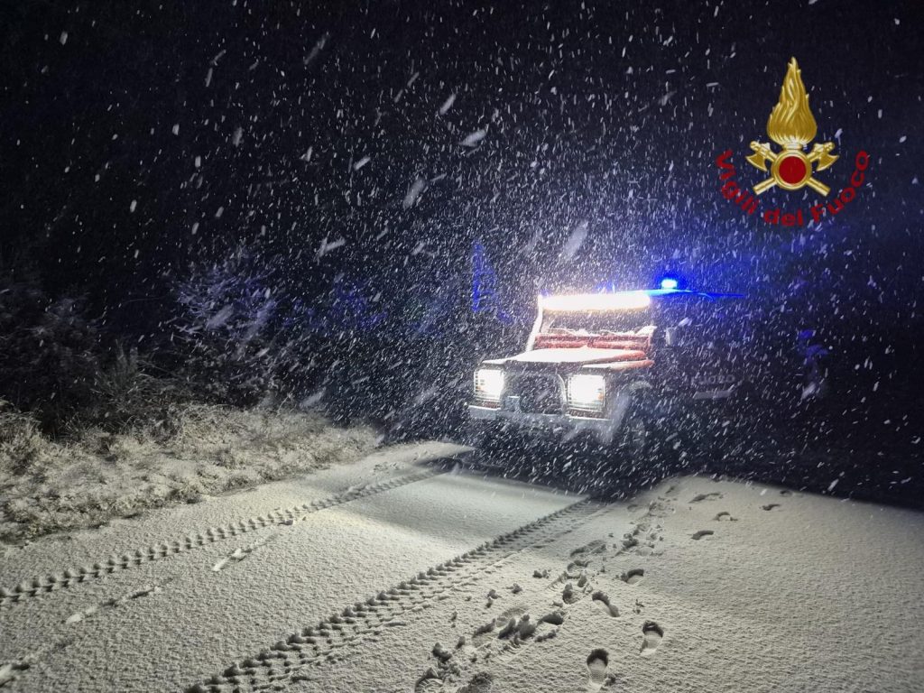 Neve al Passo della Consuma: due interventi di soccorso nella notte