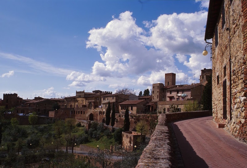 A Certaldo ricominciano i corsi di lingua italiana per cittadini stranieri