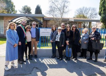 A Giovanna Salvadori la cerimonia di intitolazione della scuola dell'infanzia Valgardena