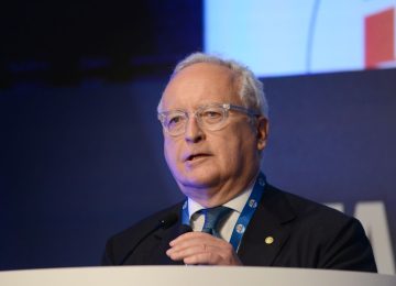 Aspettativa di vita: Casasco invita i medici sportivi a partecipare al dibattito