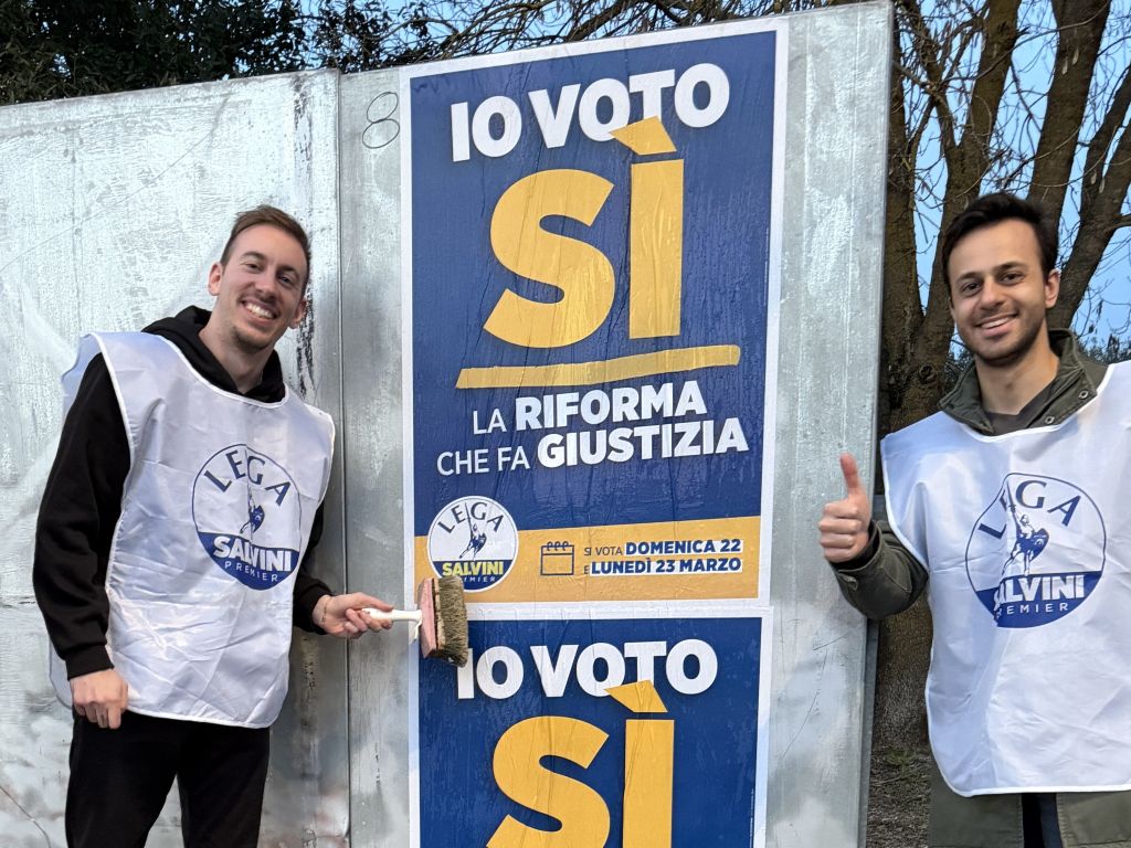 Certaldo, la Lega denuncia: "Manifesti elettorali distrutti, a rischio la libertà di espressione"