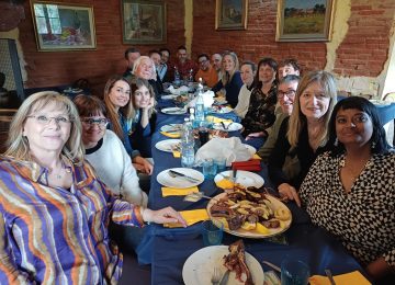 Ex studenti e professori del Liceo Falchi di Montopoli si riuniscono a tavola